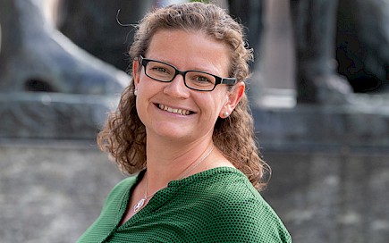 Dr. Melanie Haupt